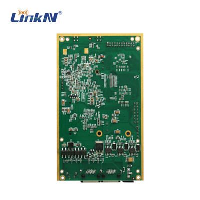 Ekonomi Askeri Polis IP MESH Radyo OEM Modülü 2.4GHz 10 Atlamaya Kadar 50 Düğüm 7V-48V DC POE'yi Destekler